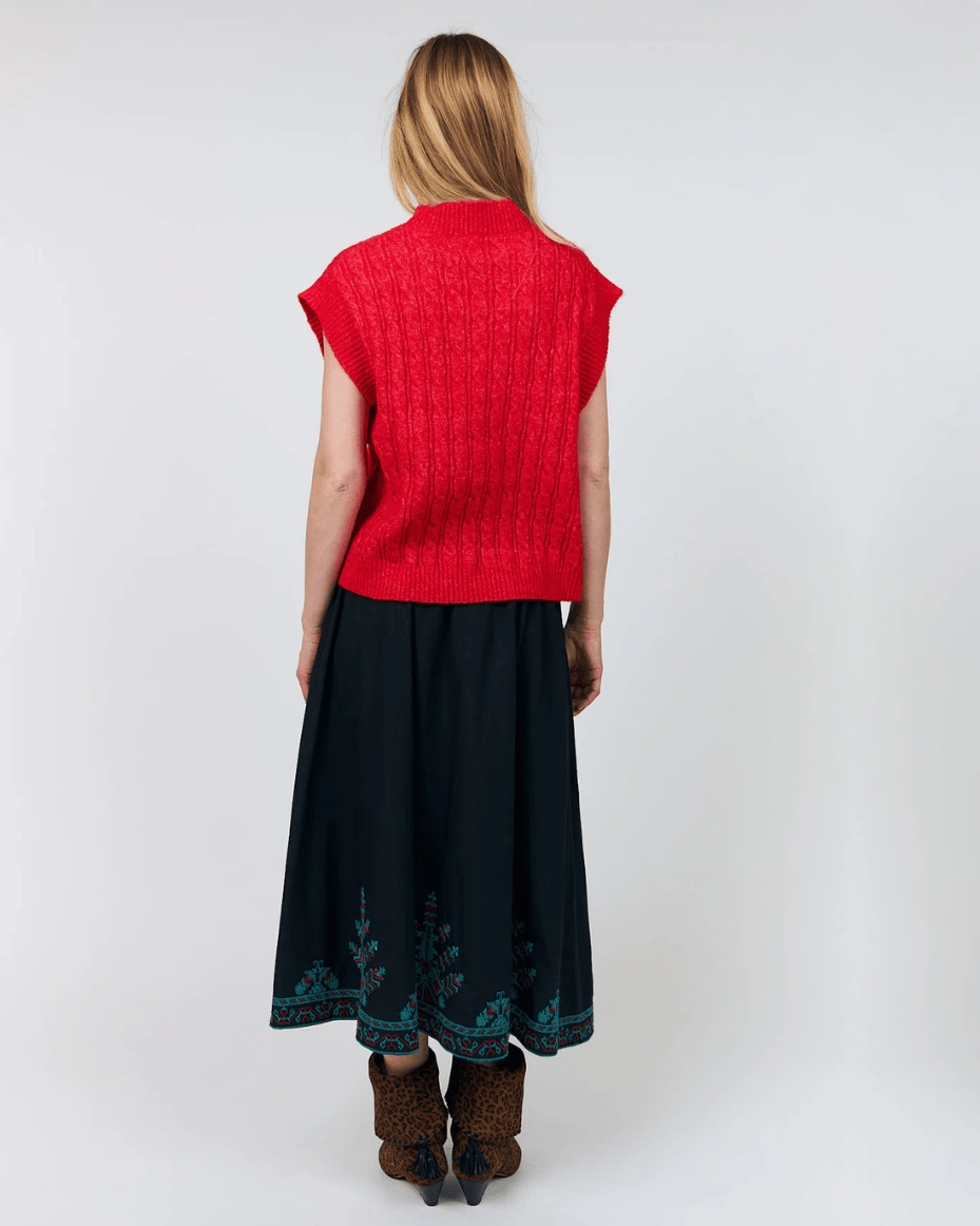 Lollys Laundry Finn Knit Vest SL in Red