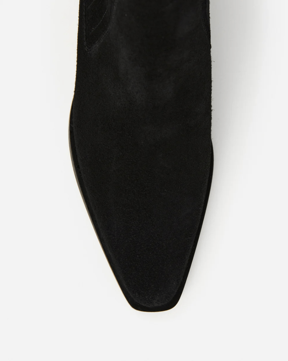 Flattered Indigo Suede Black - FLATTERED - Luxe Leopard