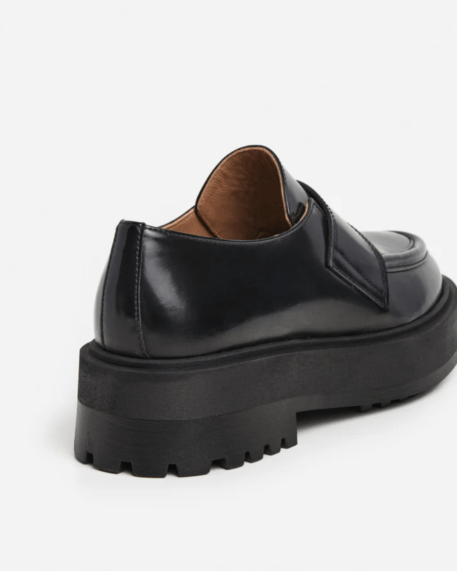 Flattered Leo Leather Black - FLATTERED - Luxe Leopard