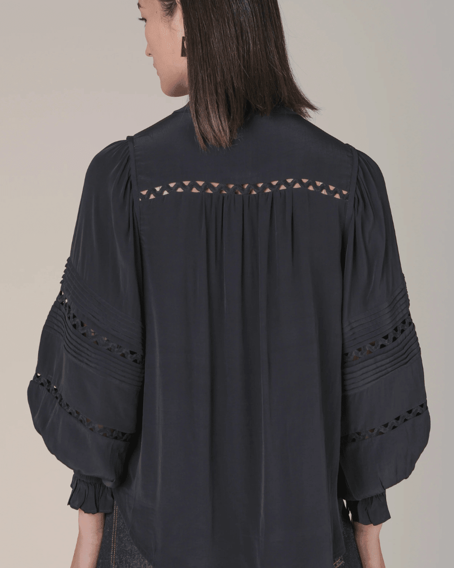Vivere Smilla Pin Tuck Fluid Blouse - VIVERE - Luxe Leopard