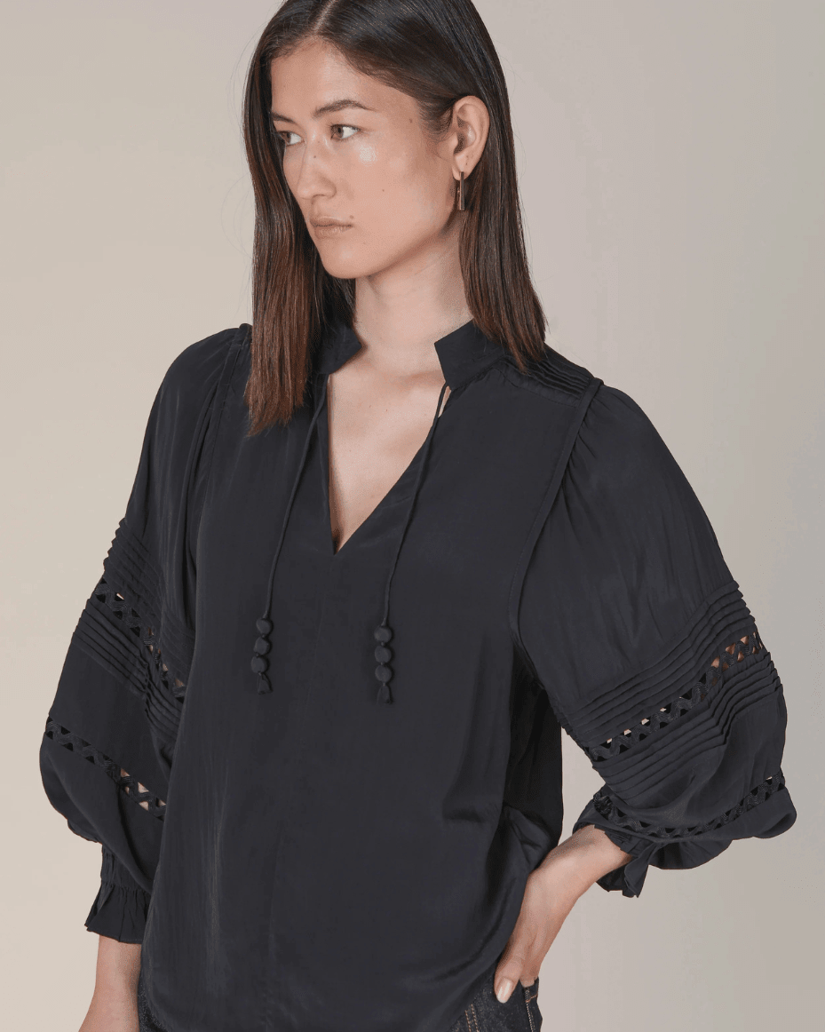 Vivere Smilla Pin Tuck Fluid Blouse - VIVERE - Luxe Leopard