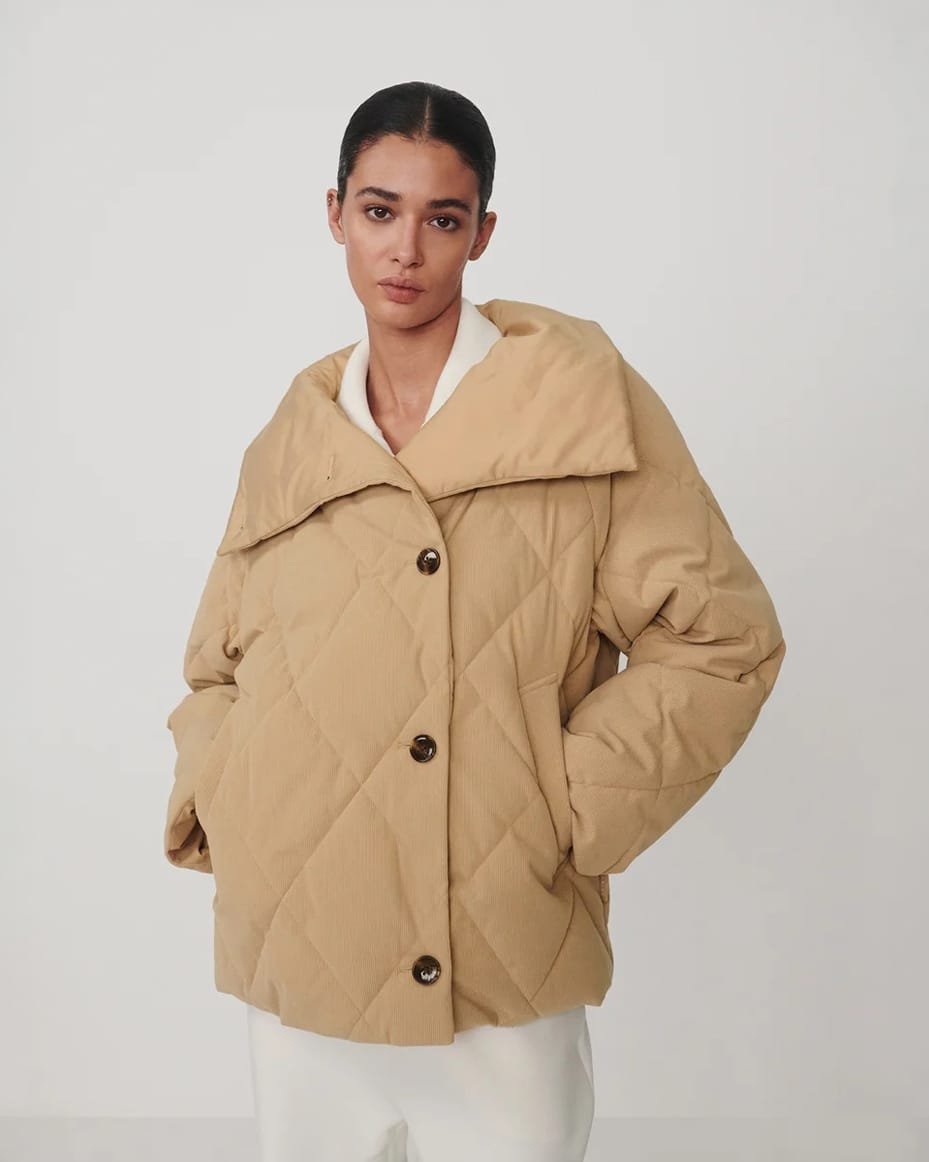Varley Evren Short Quilted Coat Light Taupe - VARLEY - Luxe Leopard