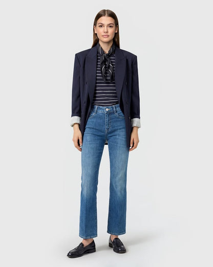 MAC Laura Jeans in Mid Blue Use Wash