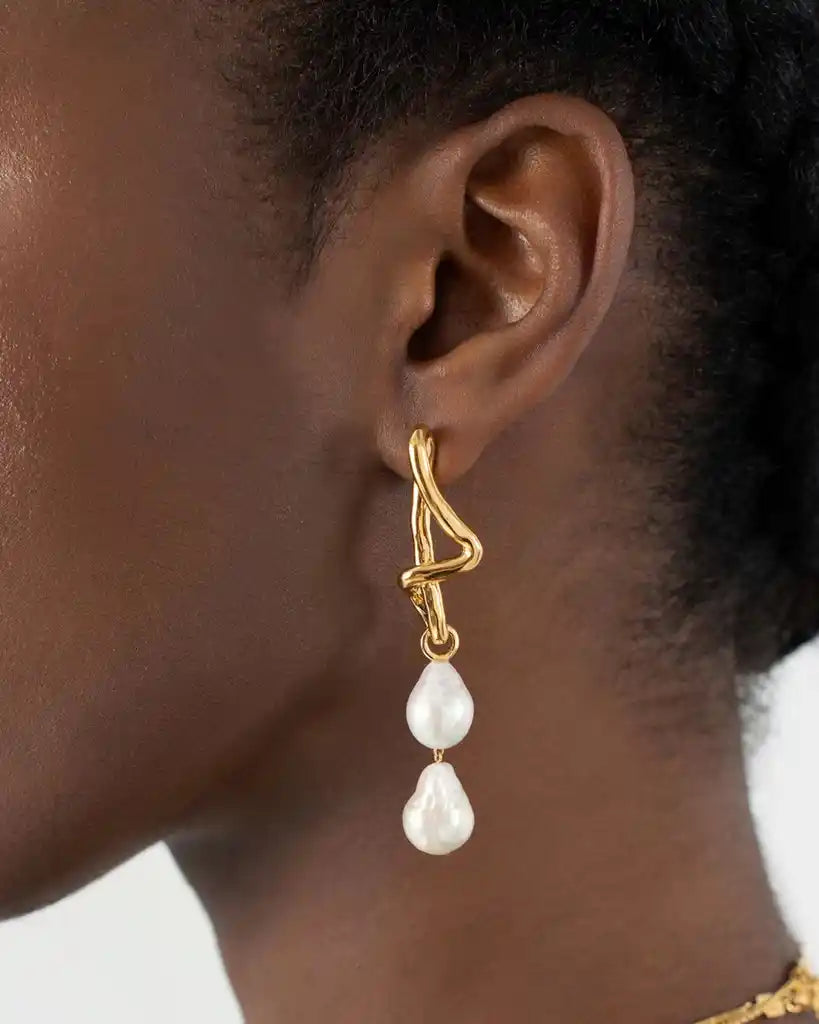 Missoma Gold Baroque Pearl Mismatch Drop Earrings