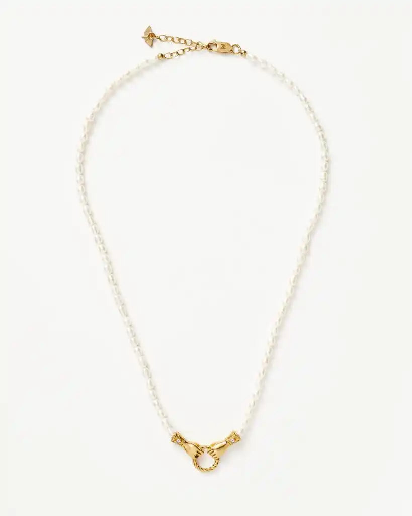 Missoma Gold Harris Reed In Good Hands Pearl Pendant Necklace
