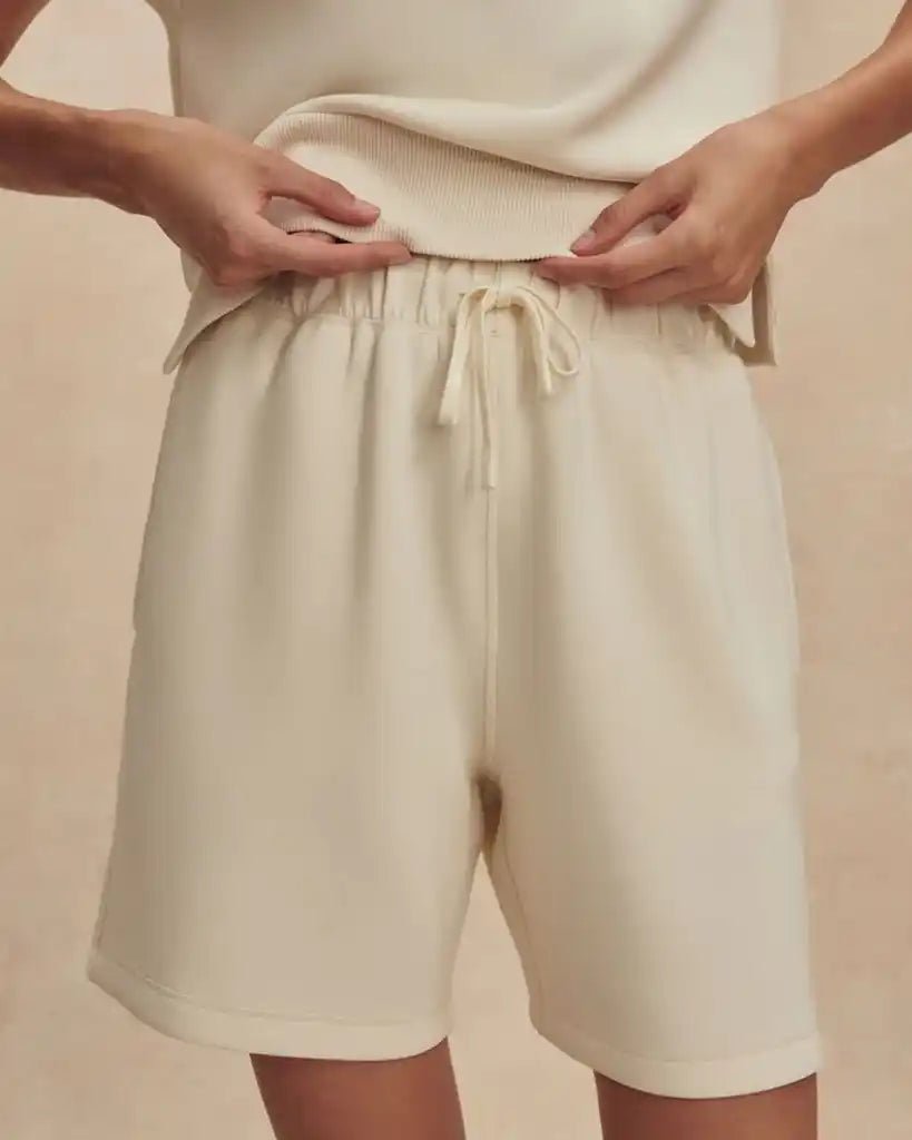 Varley Rumer Long Short 6.5 Pristine - VARLEY - Luxe Leopard